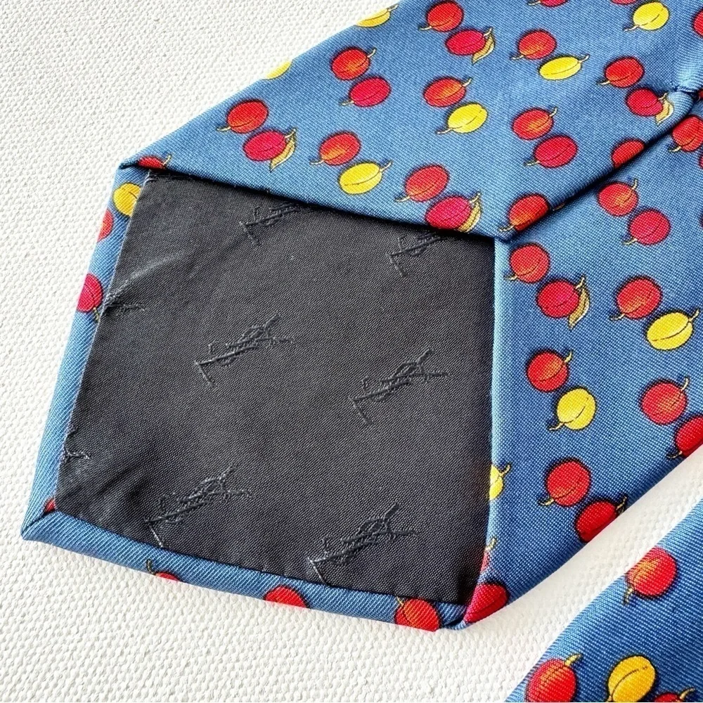 YSL Yves Saint Laurent Men’s Tie Necktie Blue Peaches Fruit Silk